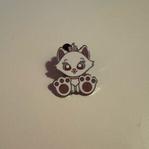 Disney Pins - Big Feet Plush Hidden Mickey Marie Aristocats Cat Pin 2018